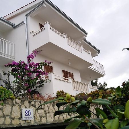 Apartment Mia - Spacious Apartment On 85 M2 With Beautiful Sea View Трогір Екстер'єр фото