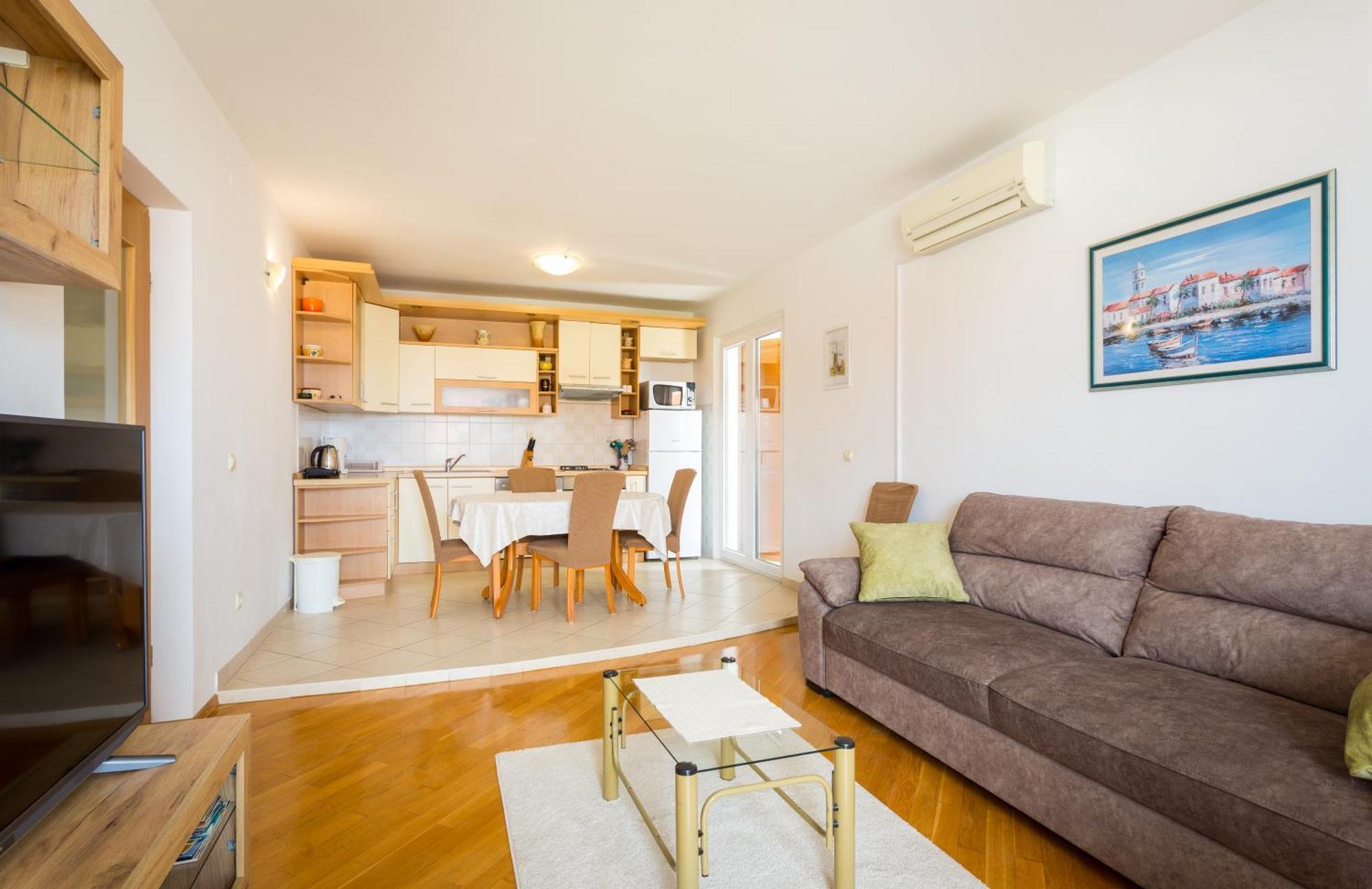 Apartment Mia - Spacious Apartment On 85 M2 With Beautiful Sea View Трогір Екстер'єр фото