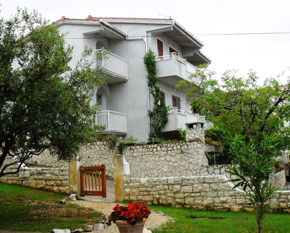 Apartment Mia - Spacious Apartment On 85 M2 With Beautiful Sea View Трогір Екстер'єр фото